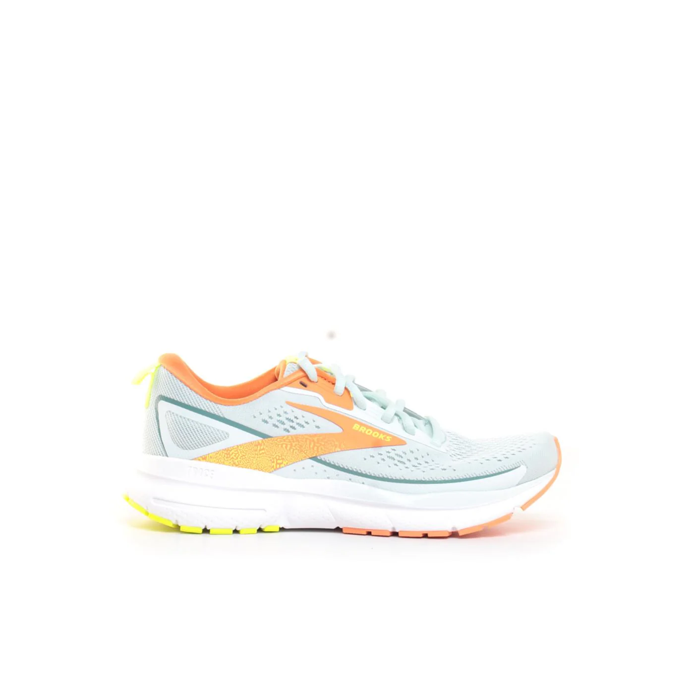 BROOKS TRACE 3 WOMAN