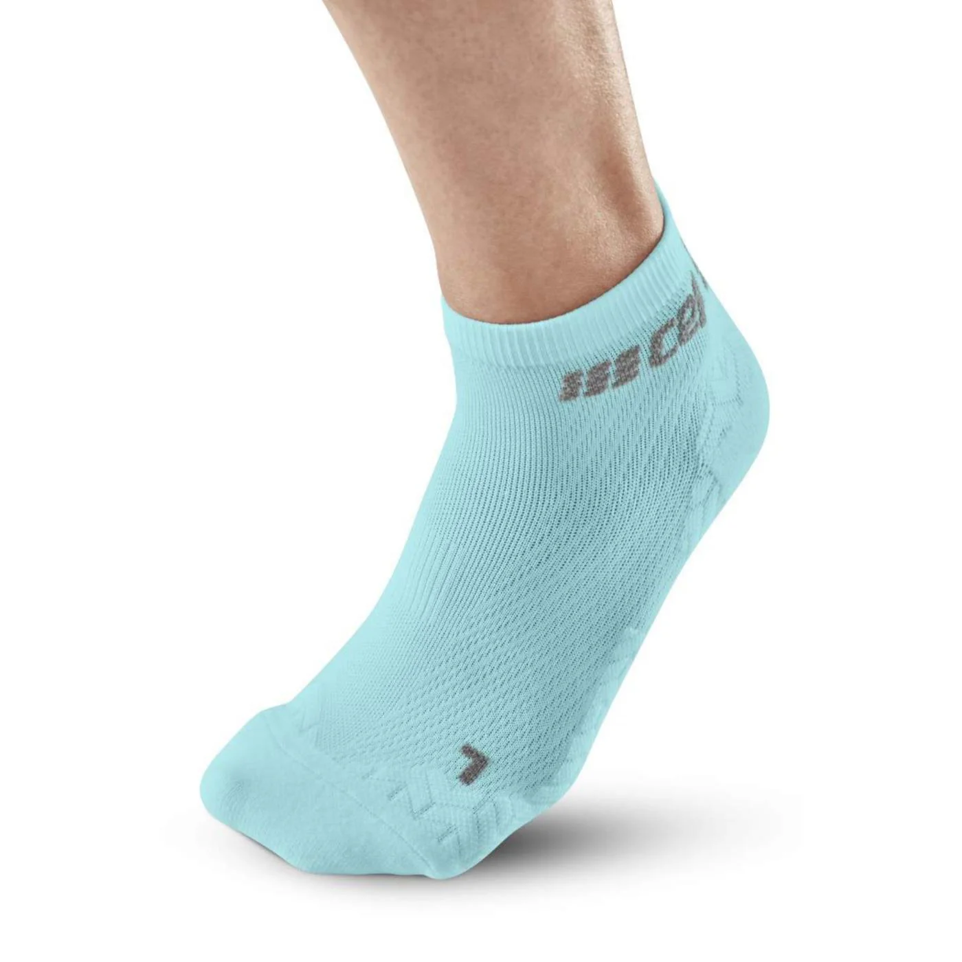 CEP ULTRALIGHT LOW CUT WOMAN