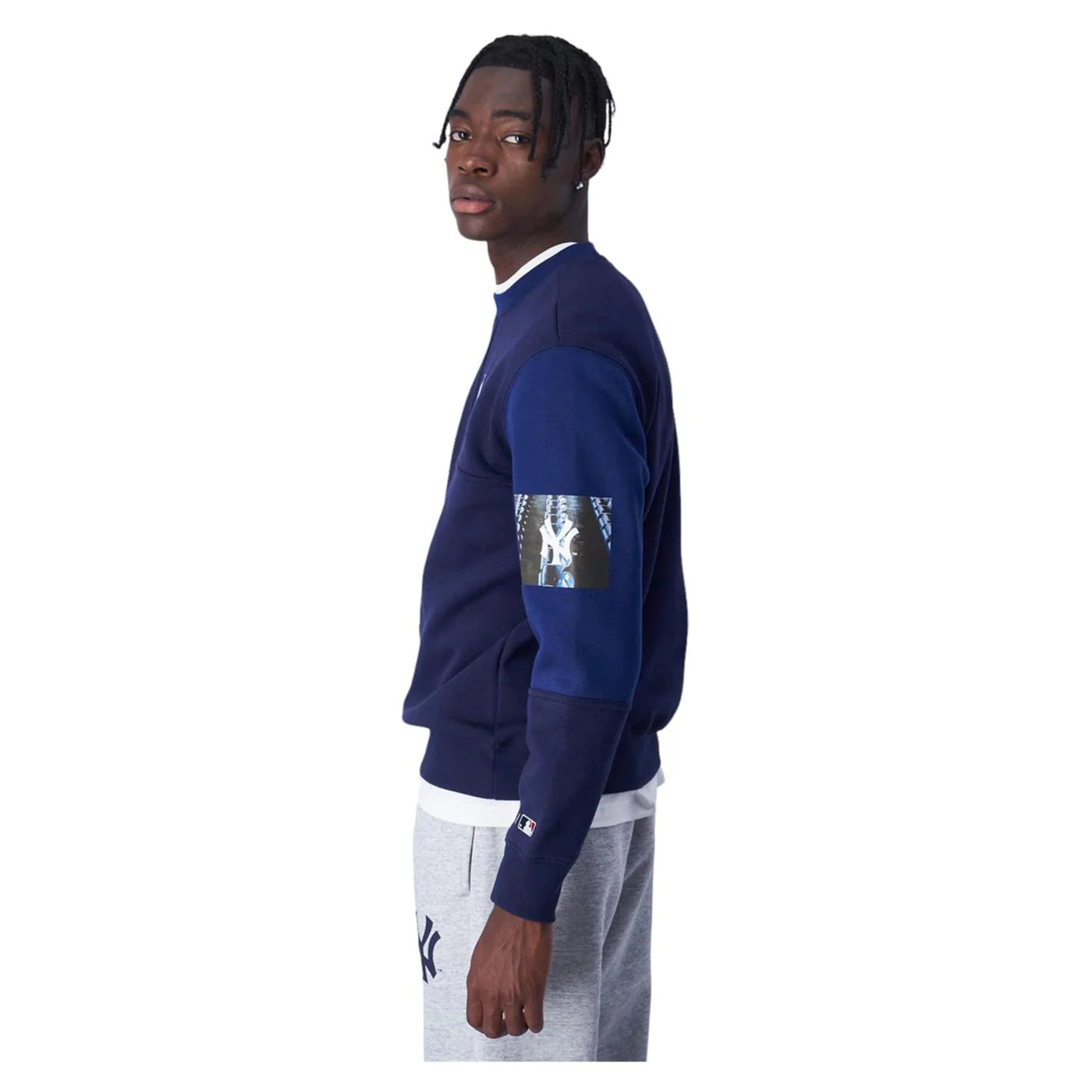 CHAMPION CREWNECK SWEATSHIRT - Image 3