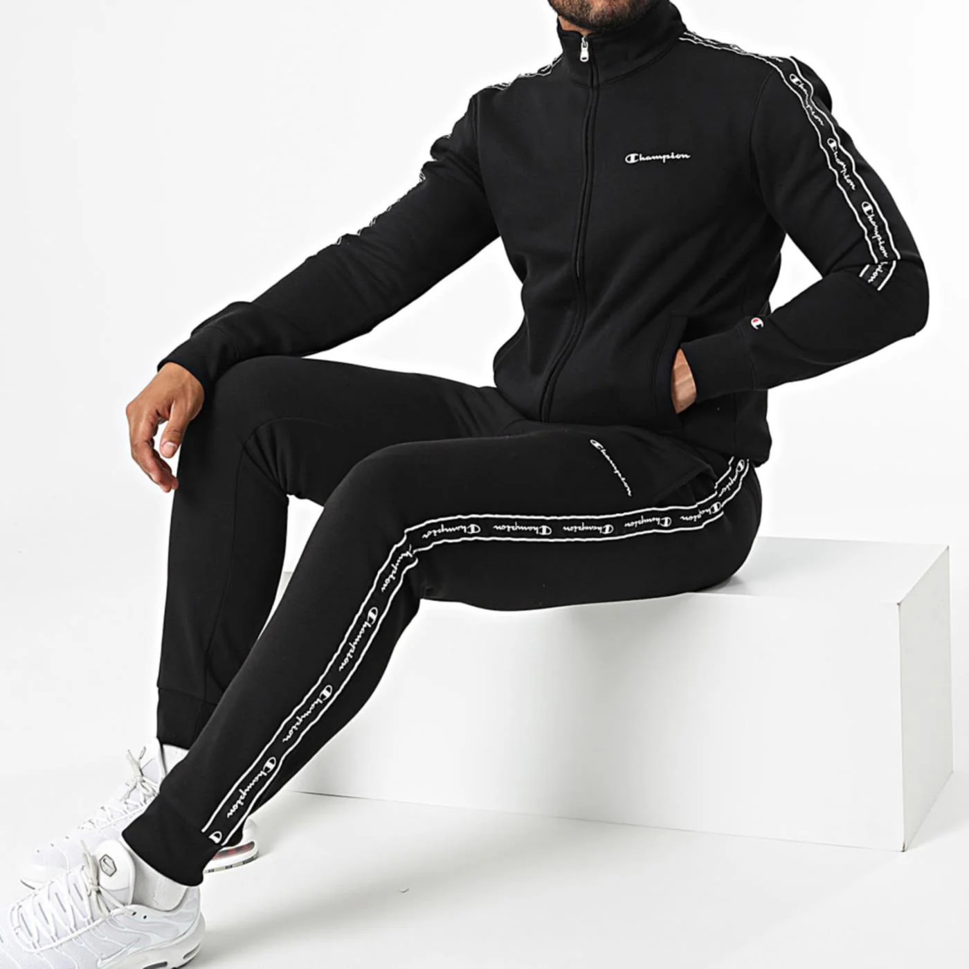 CHAMPION FULL ZIP SUIT