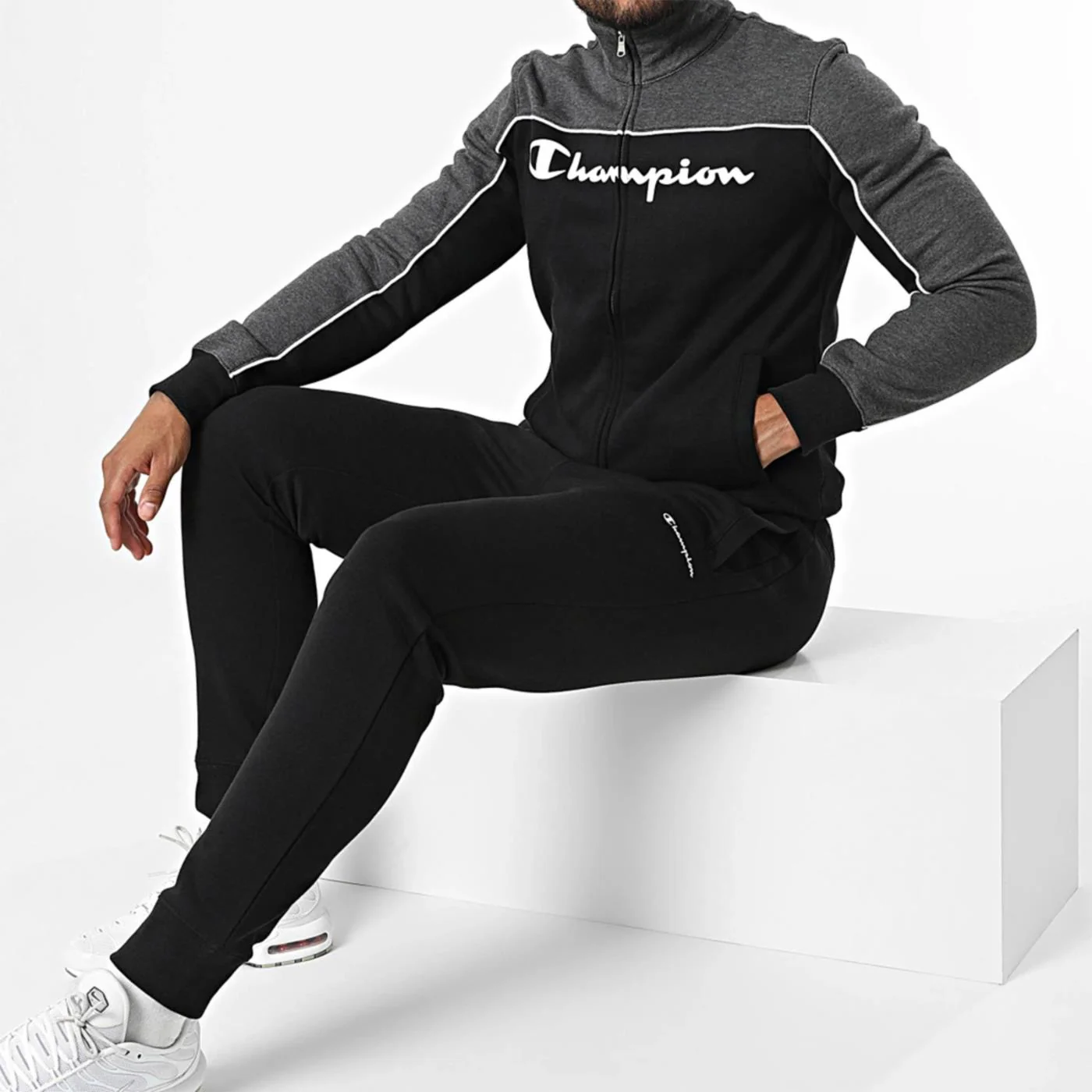 CHAMPION FULL ZIP SUIT - Image 4