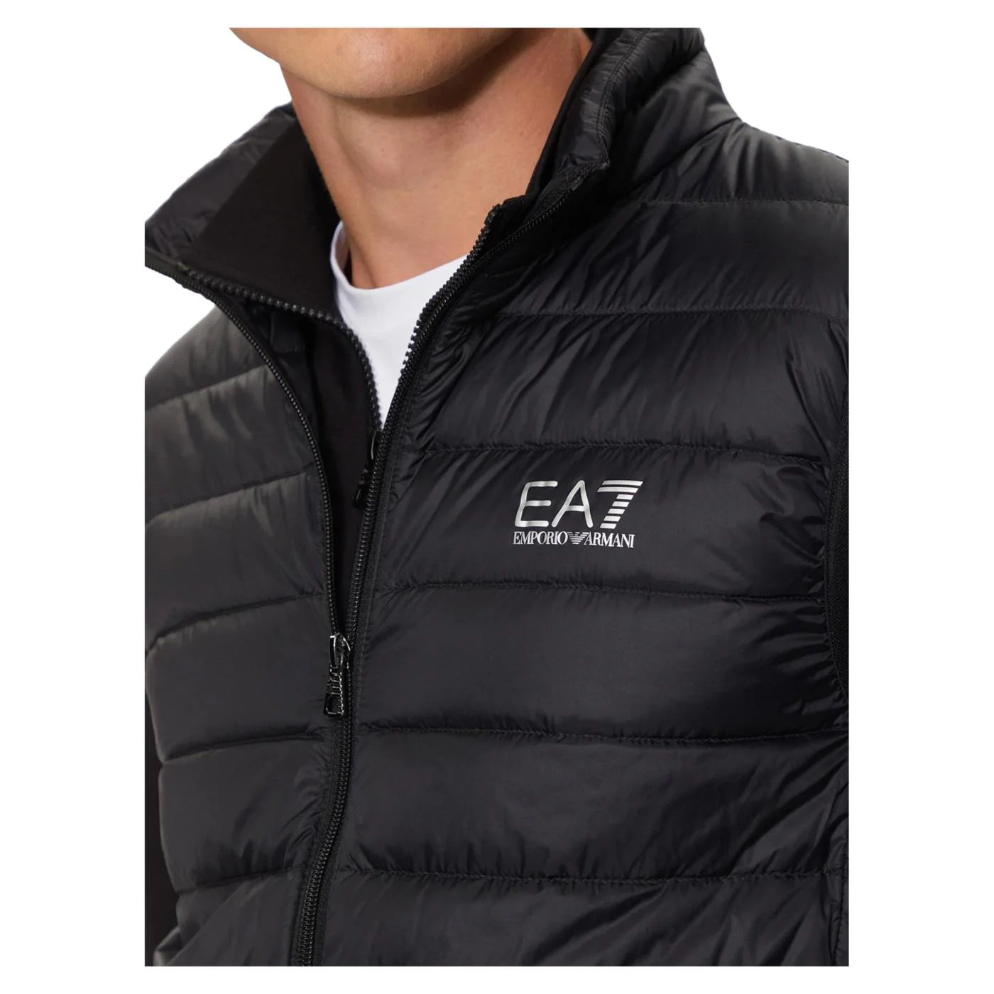 EMPORIO ARMANI 7 EA7 TRAIN DOWN LIGHT VEST - Image 3