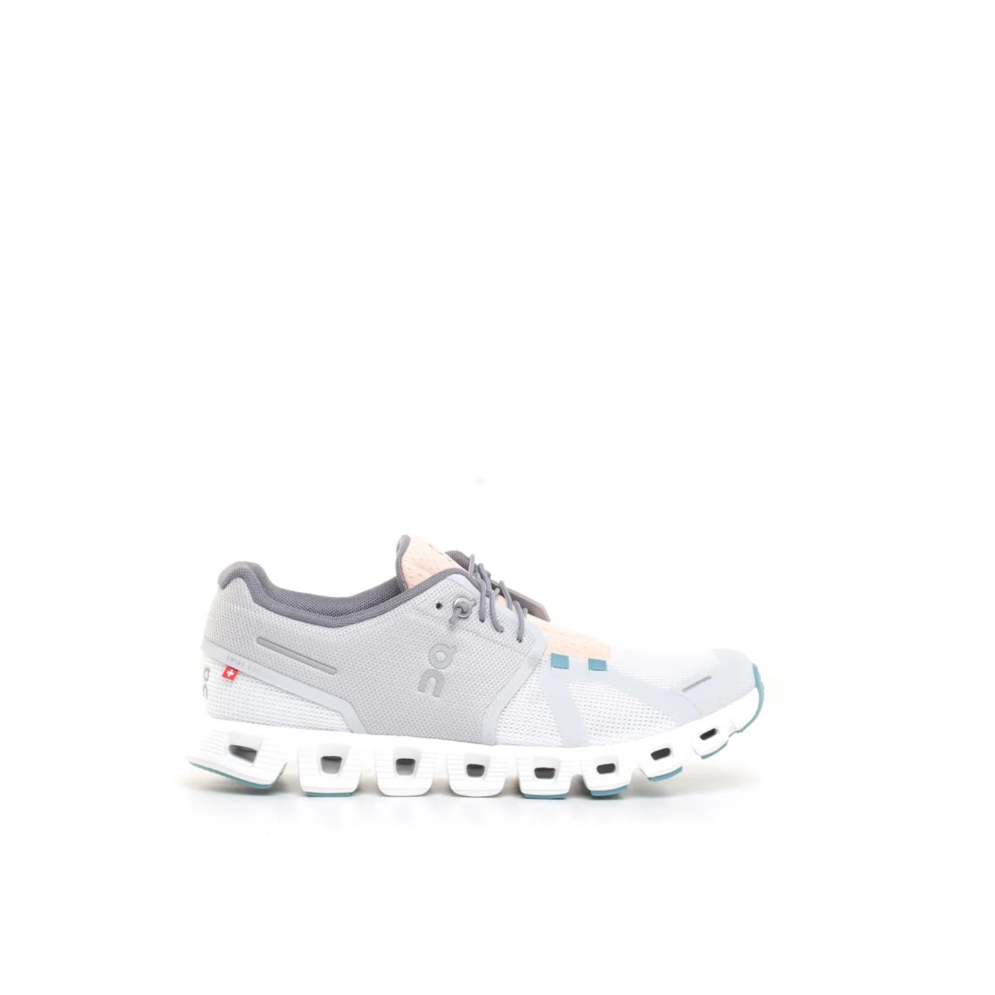 ON CLOUD 5 - Image 2