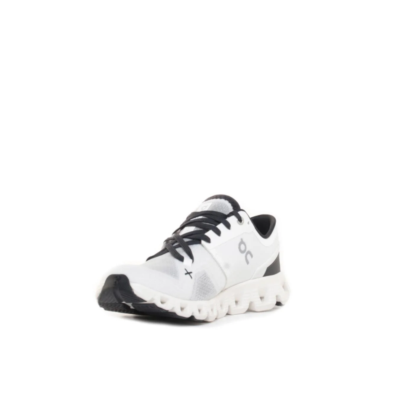 ON CLOUD X 3 WOMAN - Image 3