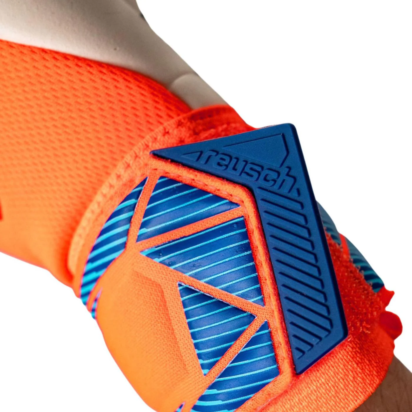 REUSCH ATTRAKT GOLD X NC - Image 3