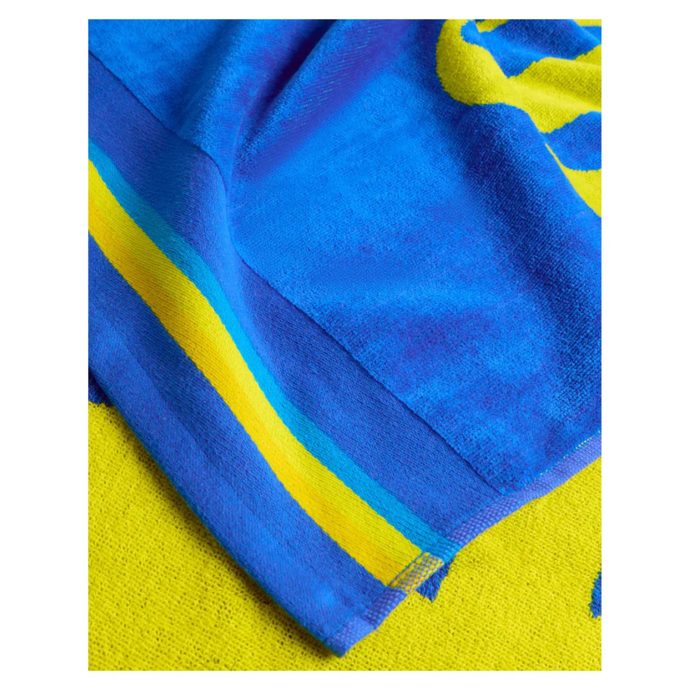 SUNDEK CLASSIC LOGO BEACH TOWEL - Image 4
