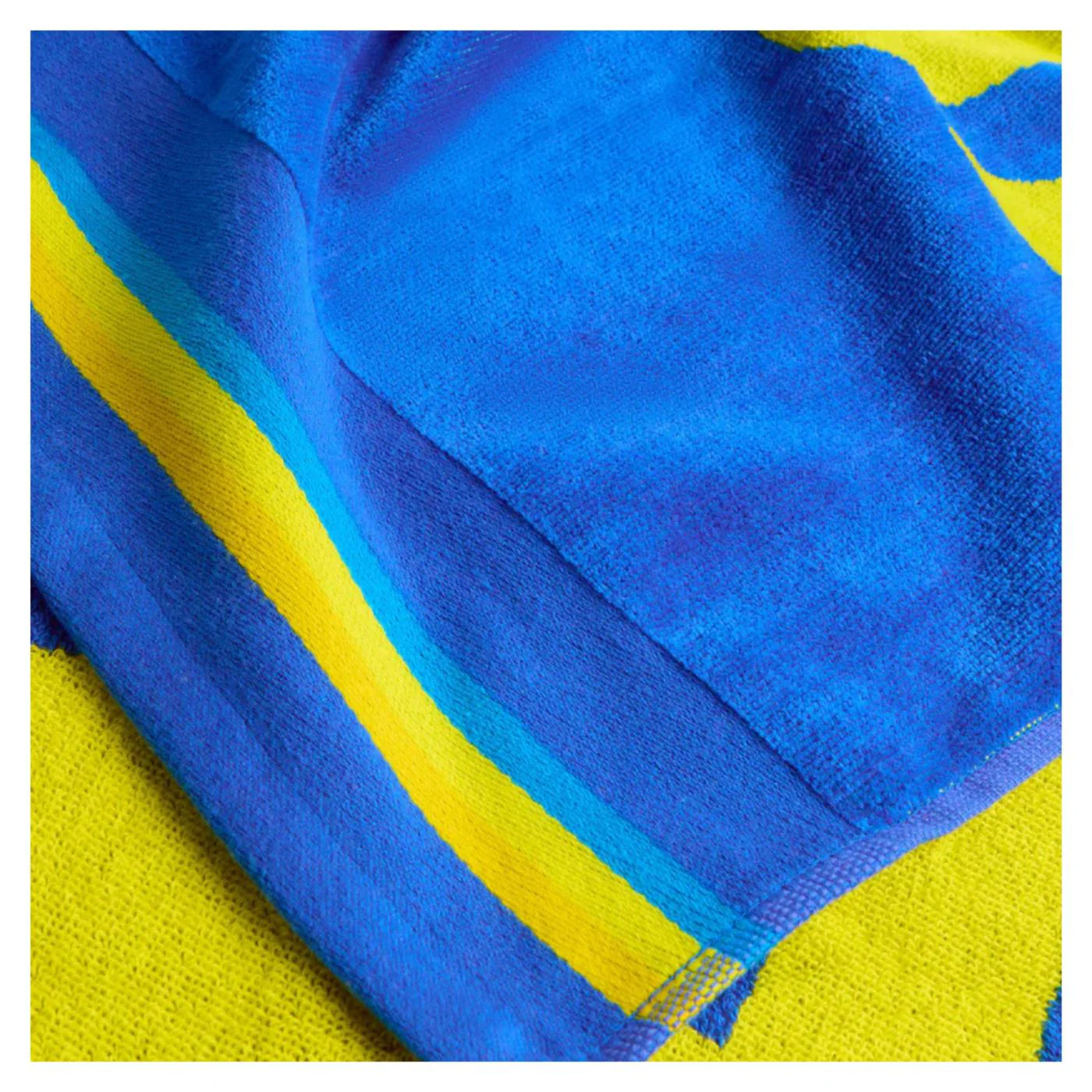 SUNDEK CLASSIC LOGO BEACH TOWEL - Image 5
