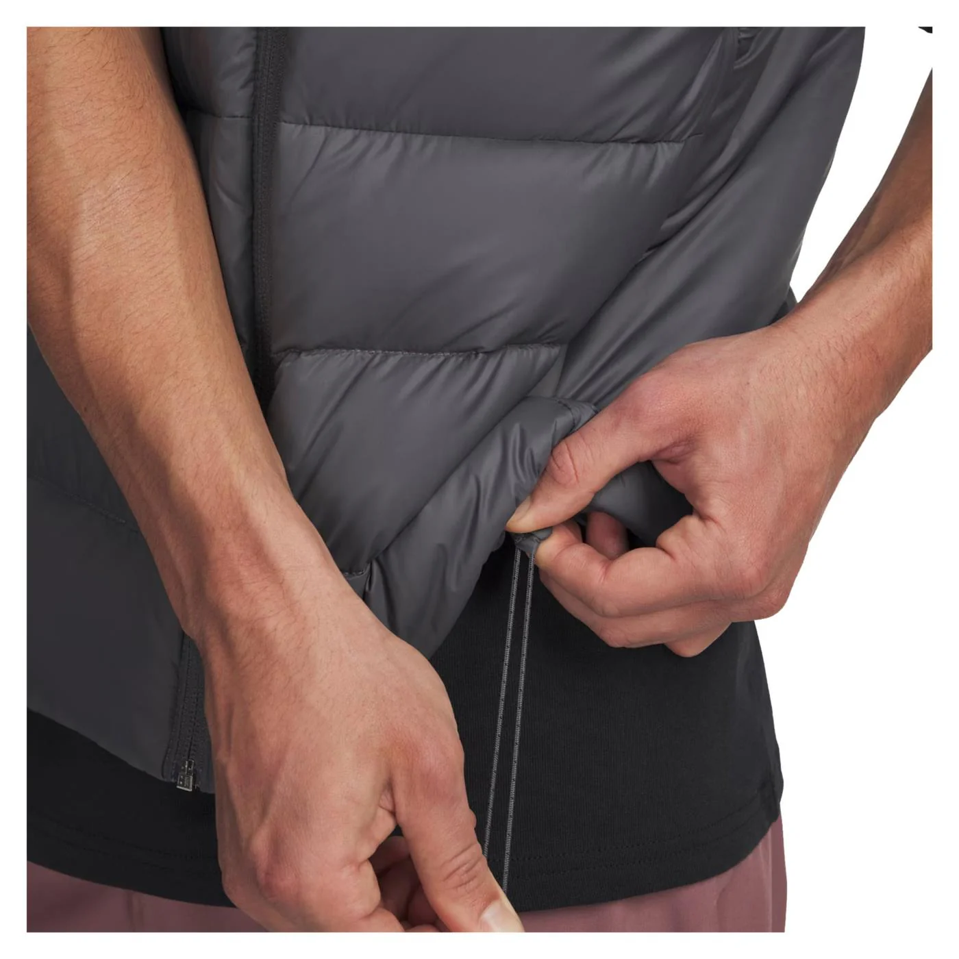 UNDER ARMOUR LEGEND DOWN VEST - Image 6
